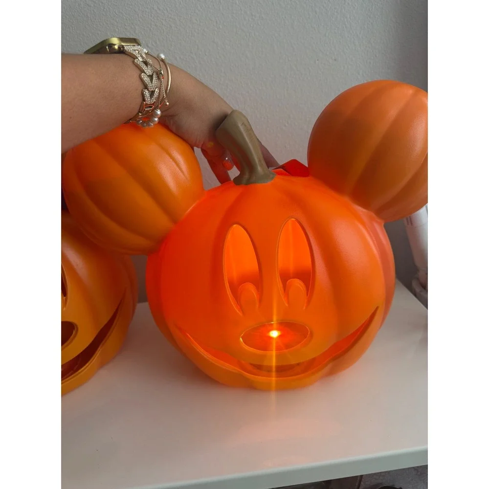 Disney Mickey Minnie Mouse Light Up Halloween Pumpkin Jack-O-Lantern Blow Mold 2